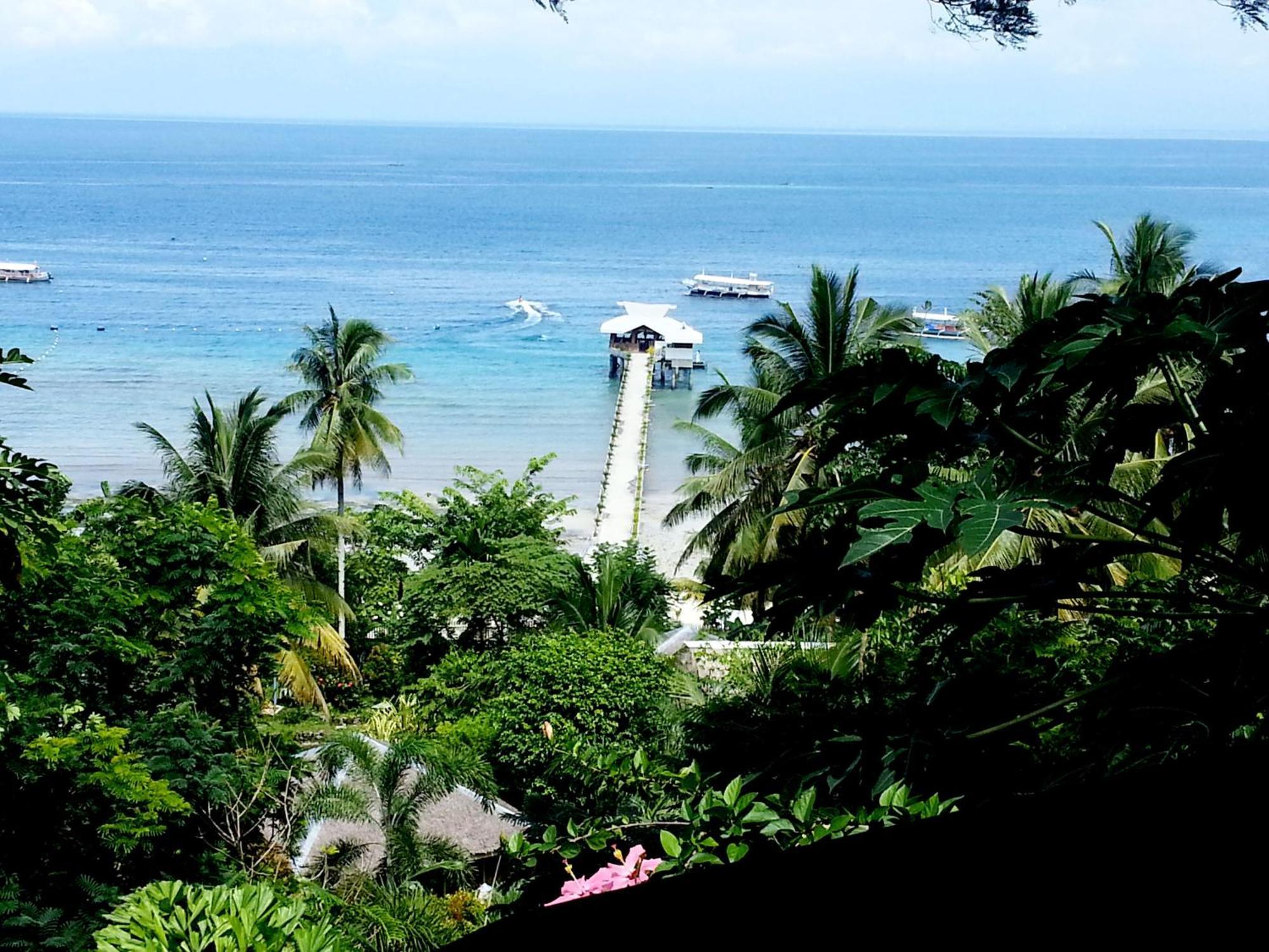 Hof Gorei Beach Resort Davao Самал Экстерьер фото