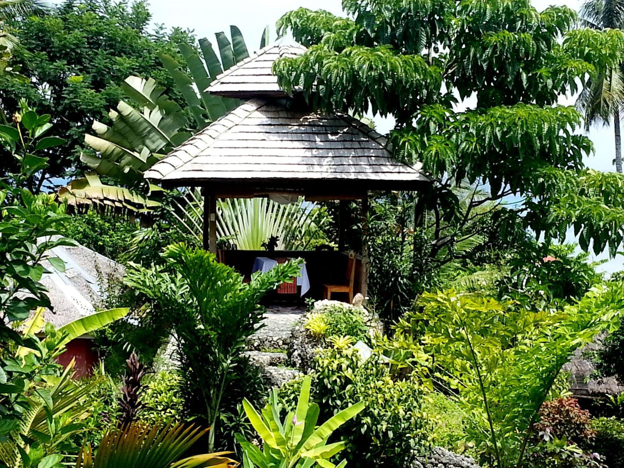 Hof Gorei Beach Resort Davao Самал Экстерьер фото