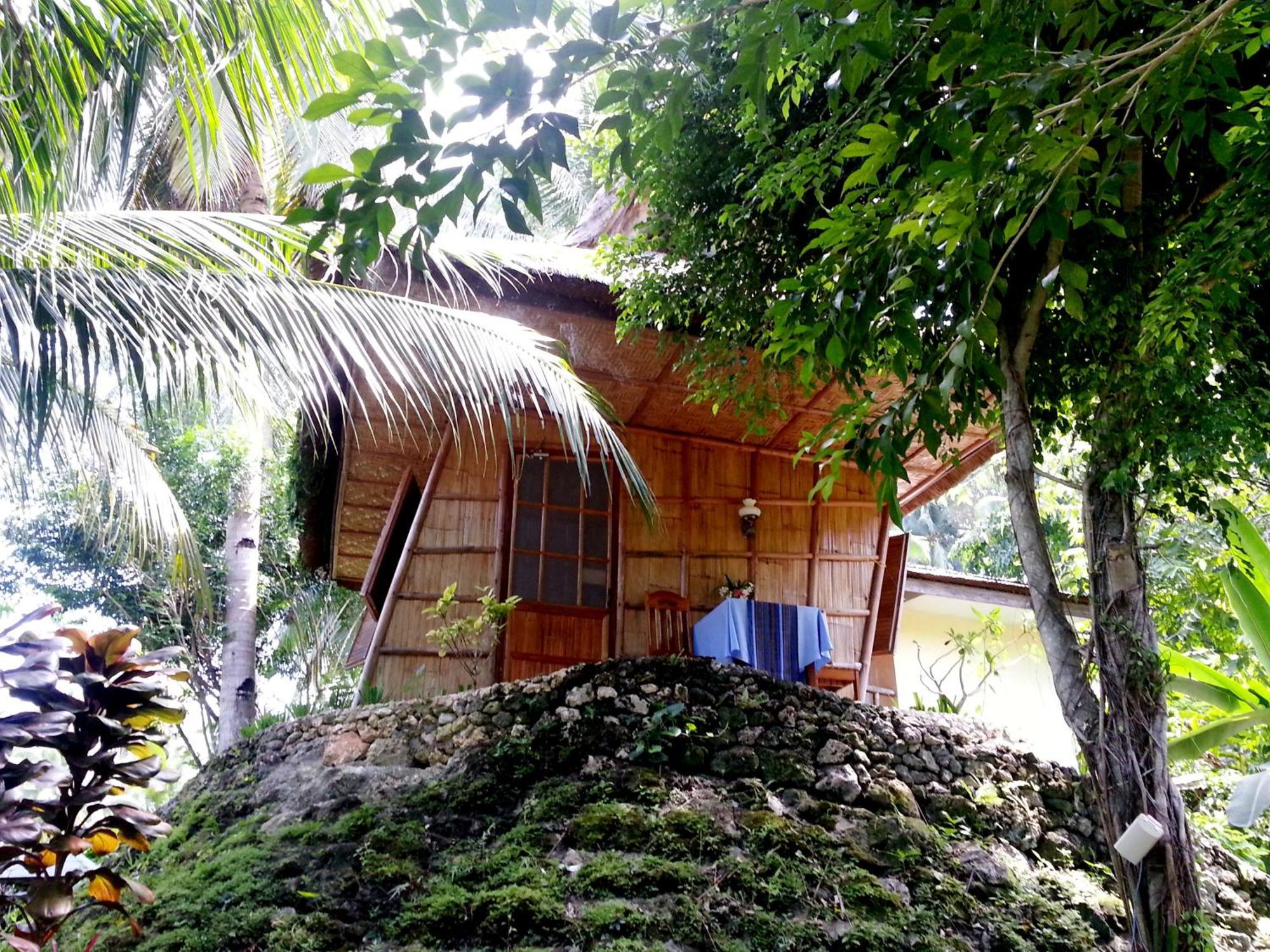 Hof Gorei Beach Resort Davao Самал Экстерьер фото