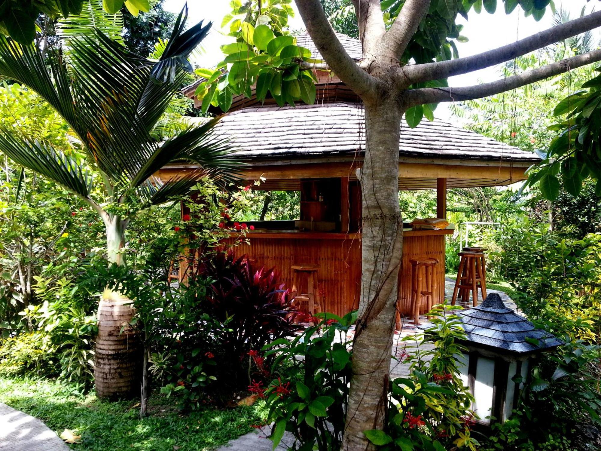 Hof Gorei Beach Resort Davao Самал Экстерьер фото
