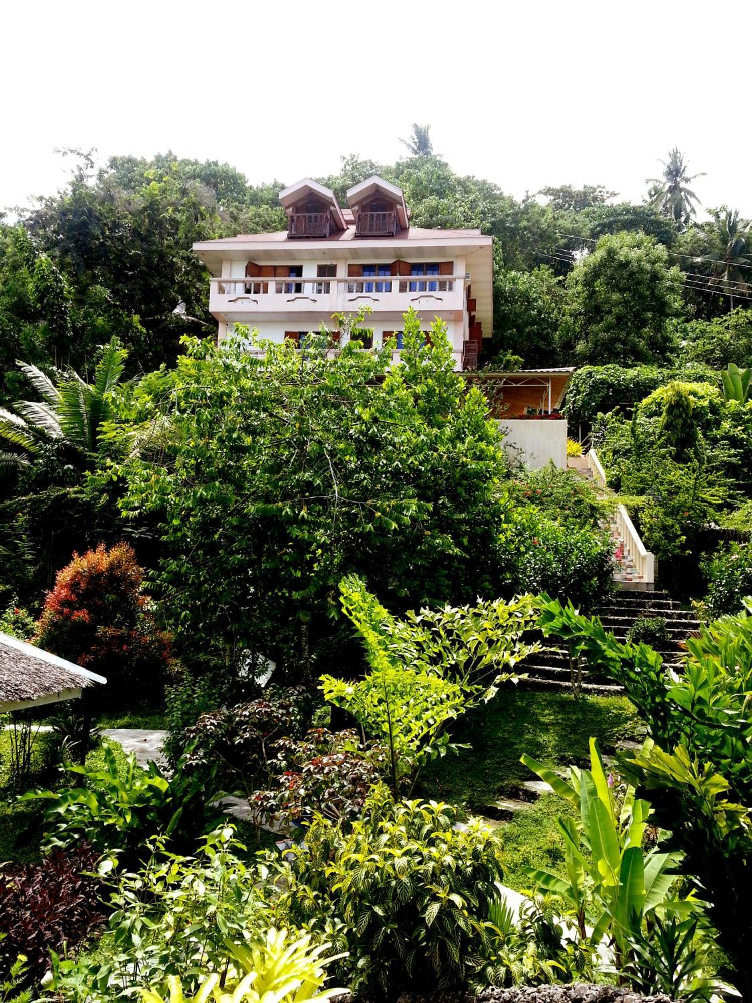 Hof Gorei Beach Resort Davao Самал Экстерьер фото