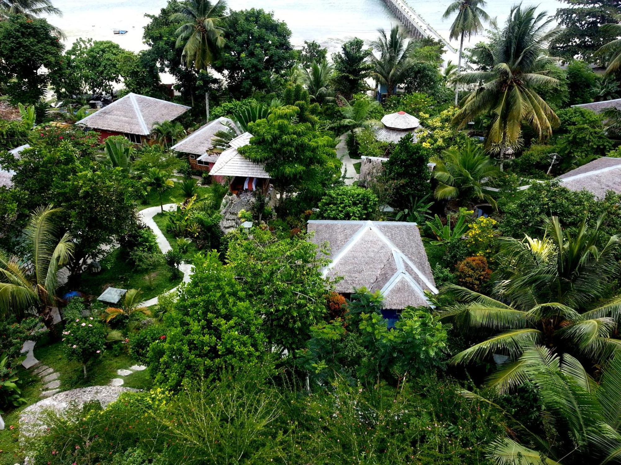 Hof Gorei Beach Resort Davao Самал Экстерьер фото
